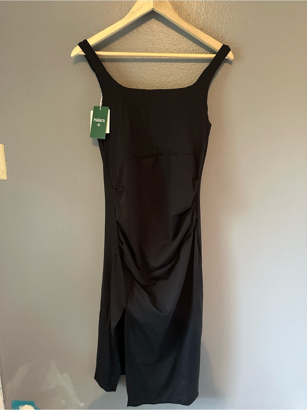 HALARA Black Square-Neck Midi Dress with Side Drape